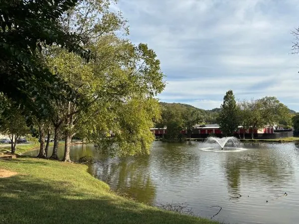 $177,000 | 900 Mountain Creek Road, Unit V #474, Chattanooga, TN 37405