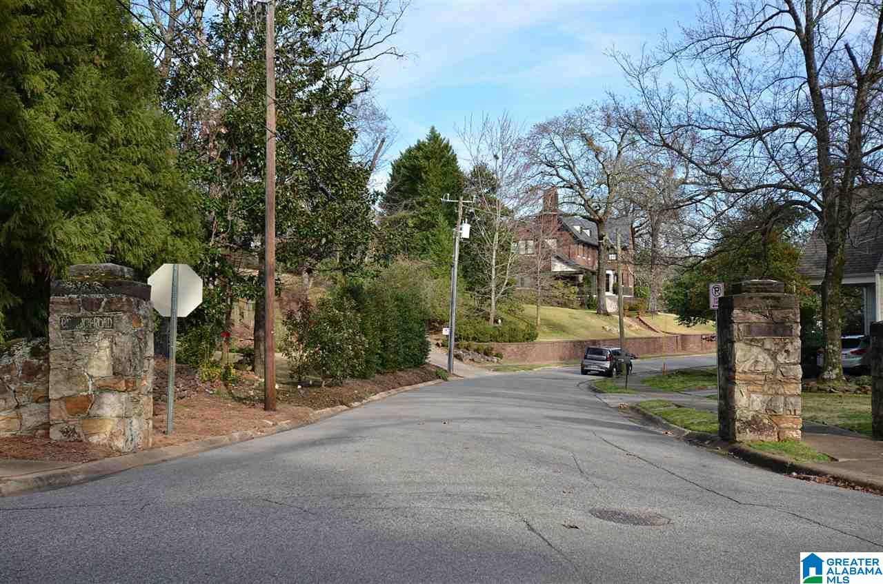 2939 Berwick Road, Unit 9 Birmingham, AL 35213 - Photo 4 of 8