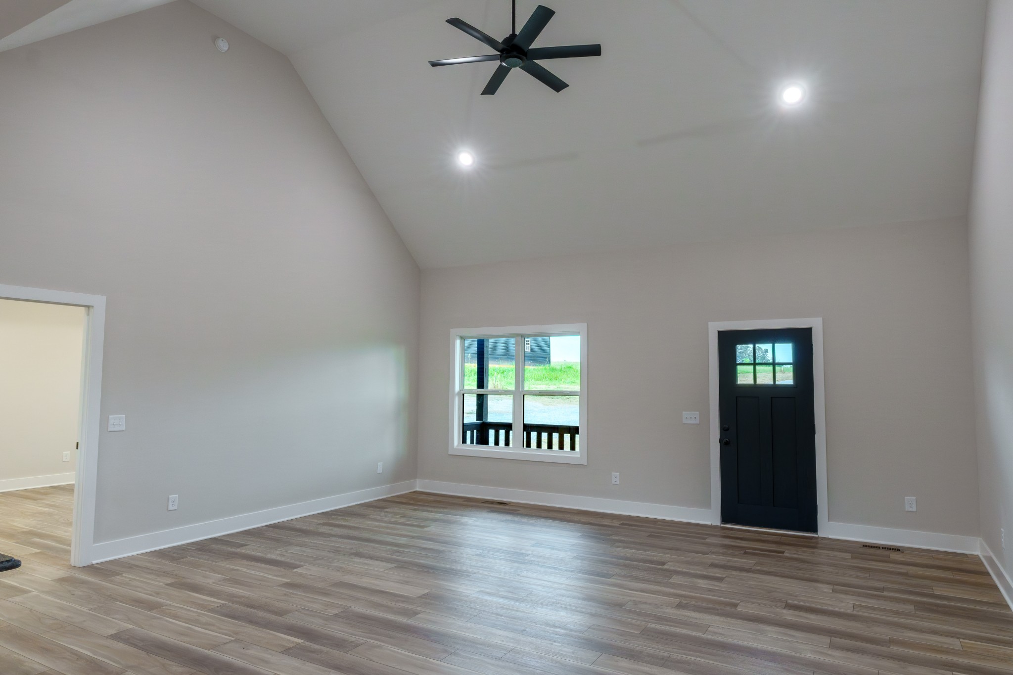 2010 Lafayette Road Red Boiling Springs, TN 37150 - Photo 10 of 35