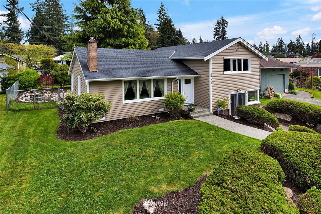 6723 Willow Road Everett, WA 98203 - Photo 1 of 25