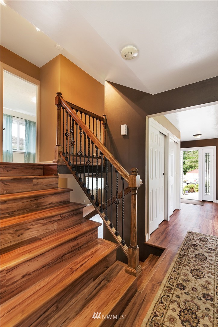 6723 Willow Road Everett, WA 98203 - Photo 11 of 25