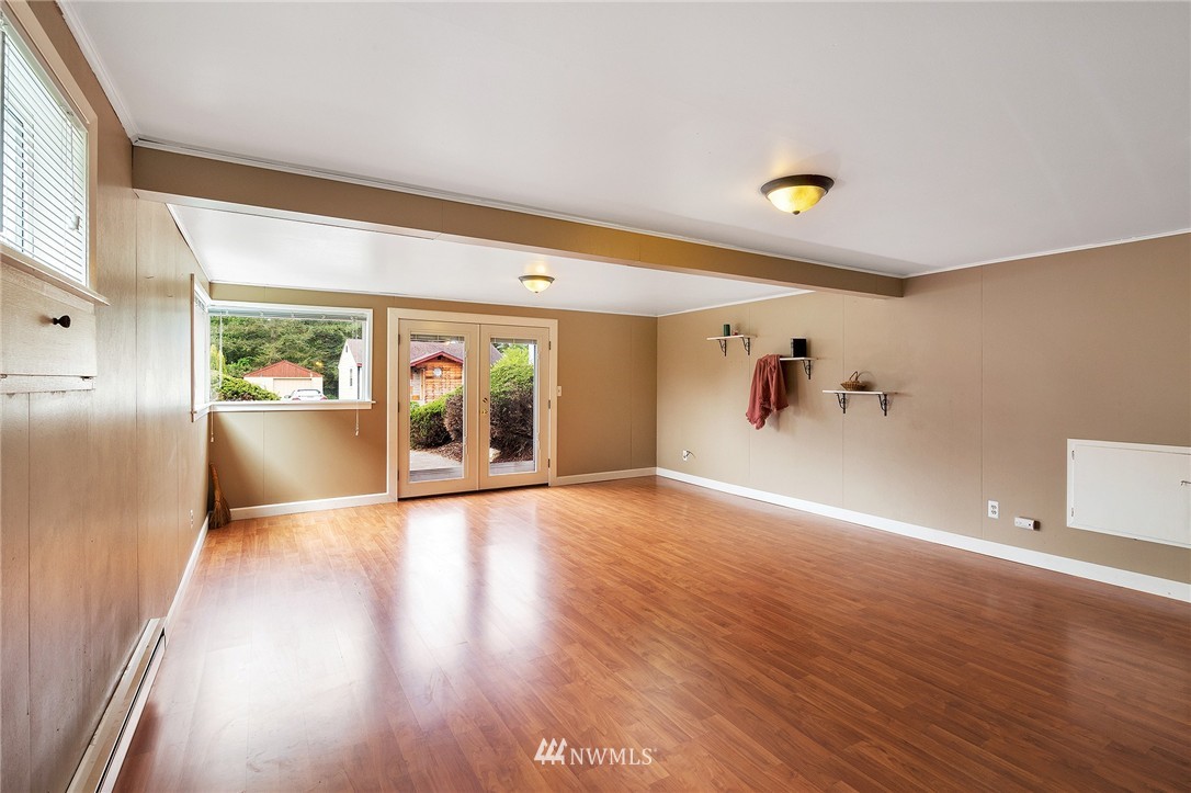 6723 Willow Road Everett, WA 98203 - Photo 19 of 25