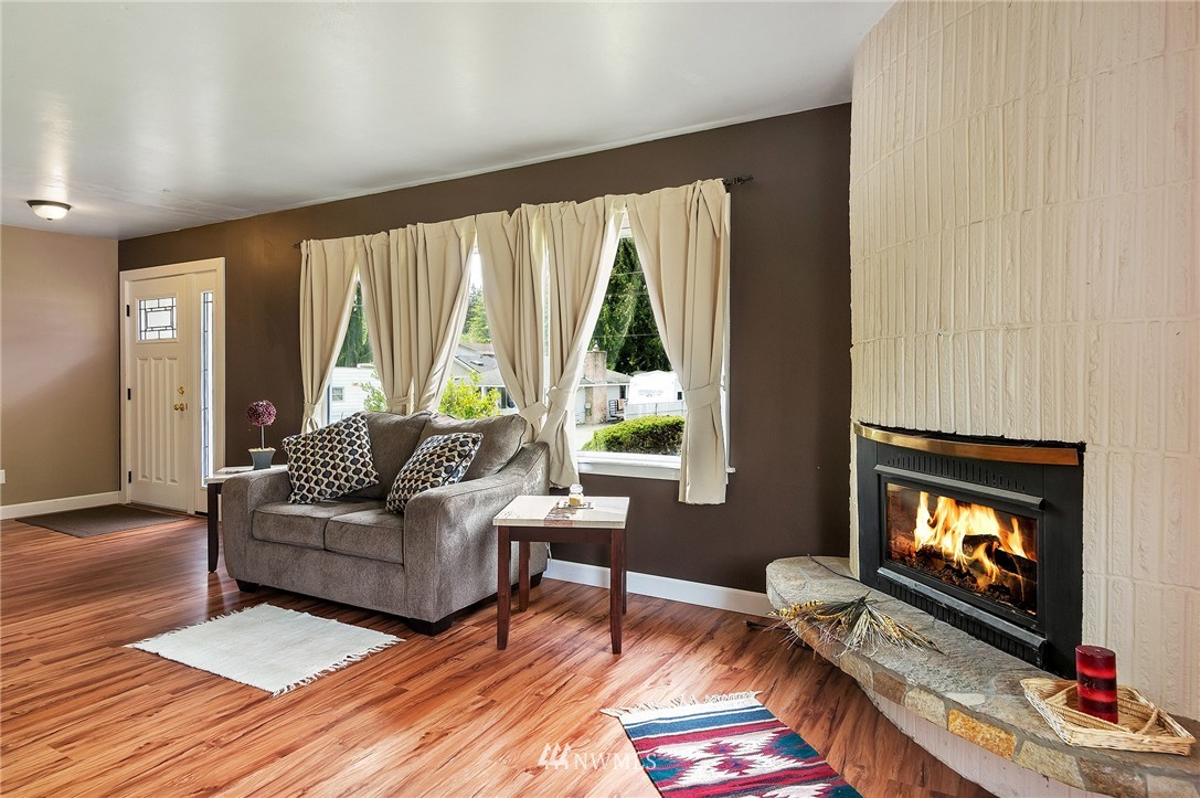 6723 Willow Road Everett, WA 98203 - Photo 6 of 25