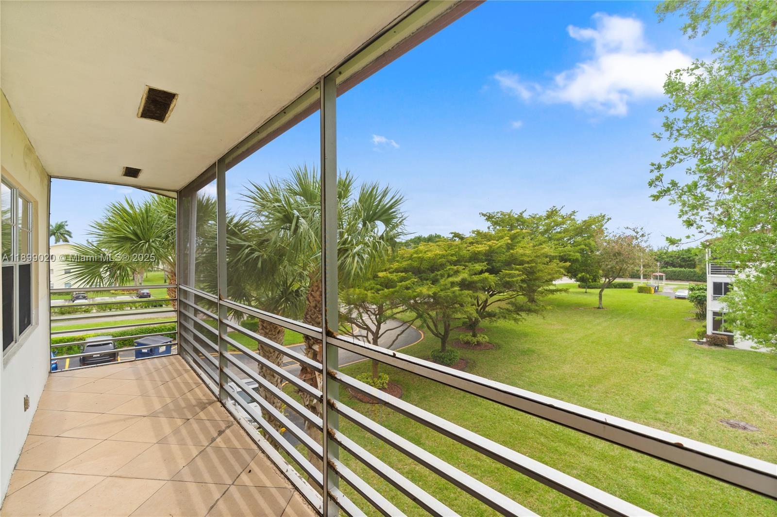 365 Brighton I, Unit 365 Boca Raton, FL 33434 - Photo 2 of 21 a view of a balcony with ocean view