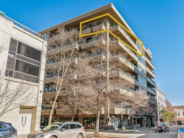 $1,575,000 | 21 Battery Park Avenue, Unit 702, Asheville, NC 28801