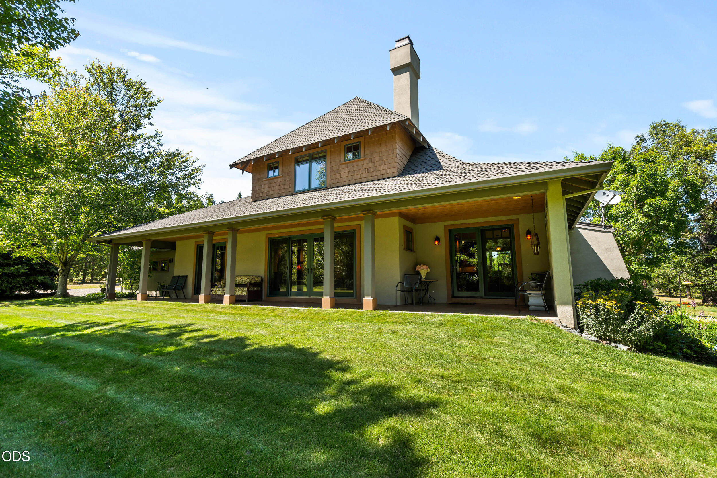 693 Horizon Hills Road Williams, OR 97544 - Photo 2 of 60