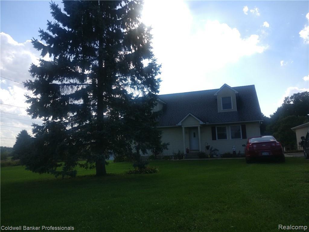2354 Bullock Road Lapeer, MI 48446 - Photo 2 of 55 Alyona 2.jpg