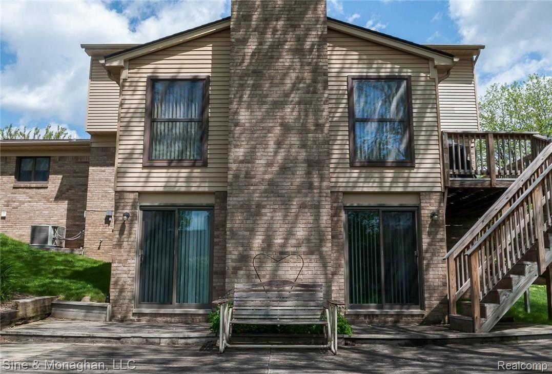 772 Augusta Court Rochester, MI 48309 - Photo 8 of 48 20170518_121626.jpg