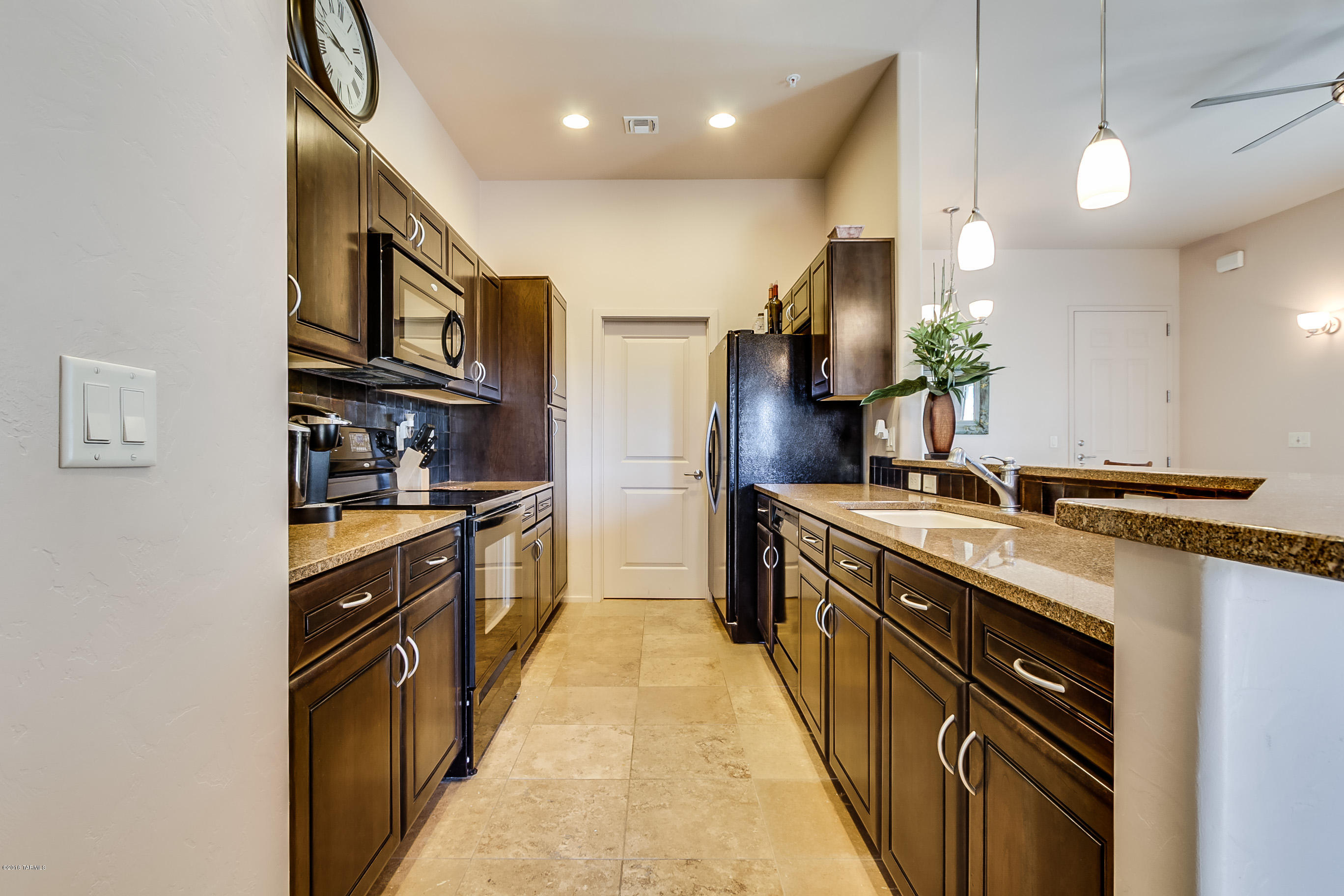 2010 East River Road, Unit 200 Tucson, AZ 85718 - Photo 11 of 31