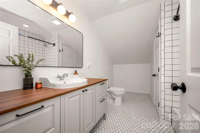 $299,000 | 1206 Oakland Road, Forest City, NC 28043