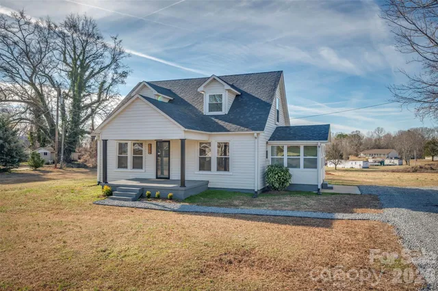 $299,000 | 1206 Oakland Road, Forest City, NC 28043