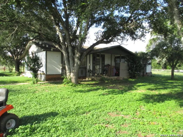 $180,000 | 11939 Loop 107, Adkins, TX 78101