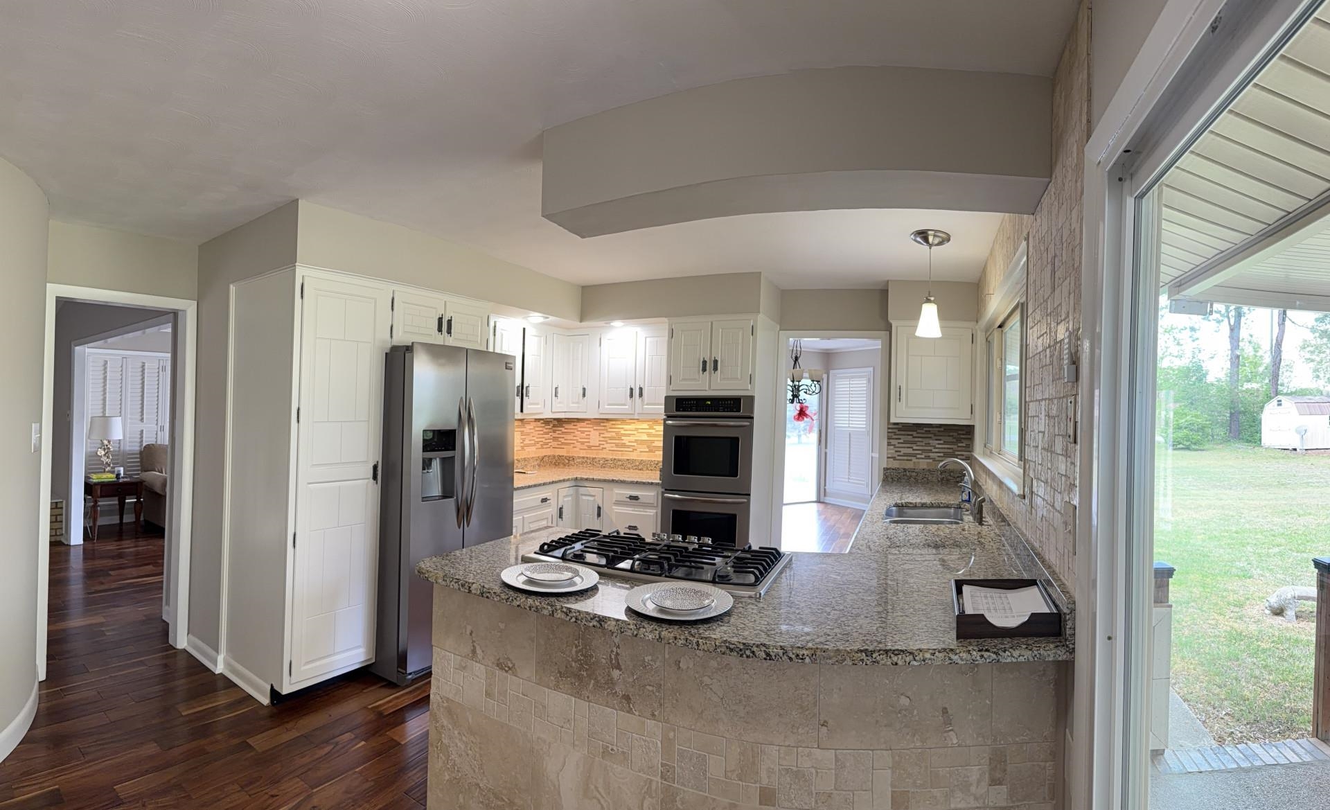 544 Peterson Lake Road Collierville, TN 38017 - Photo 2 of 24