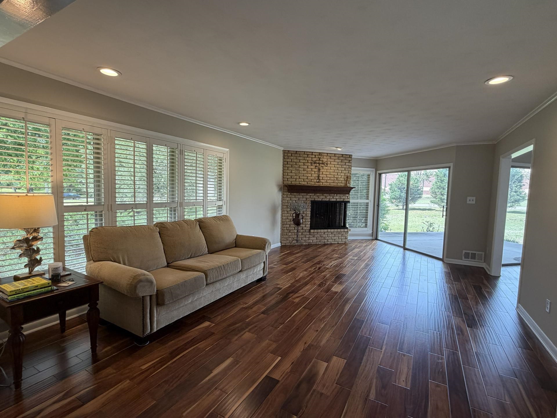 544 Peterson Lake Road Collierville, TN 38017 - Photo 4 of 24