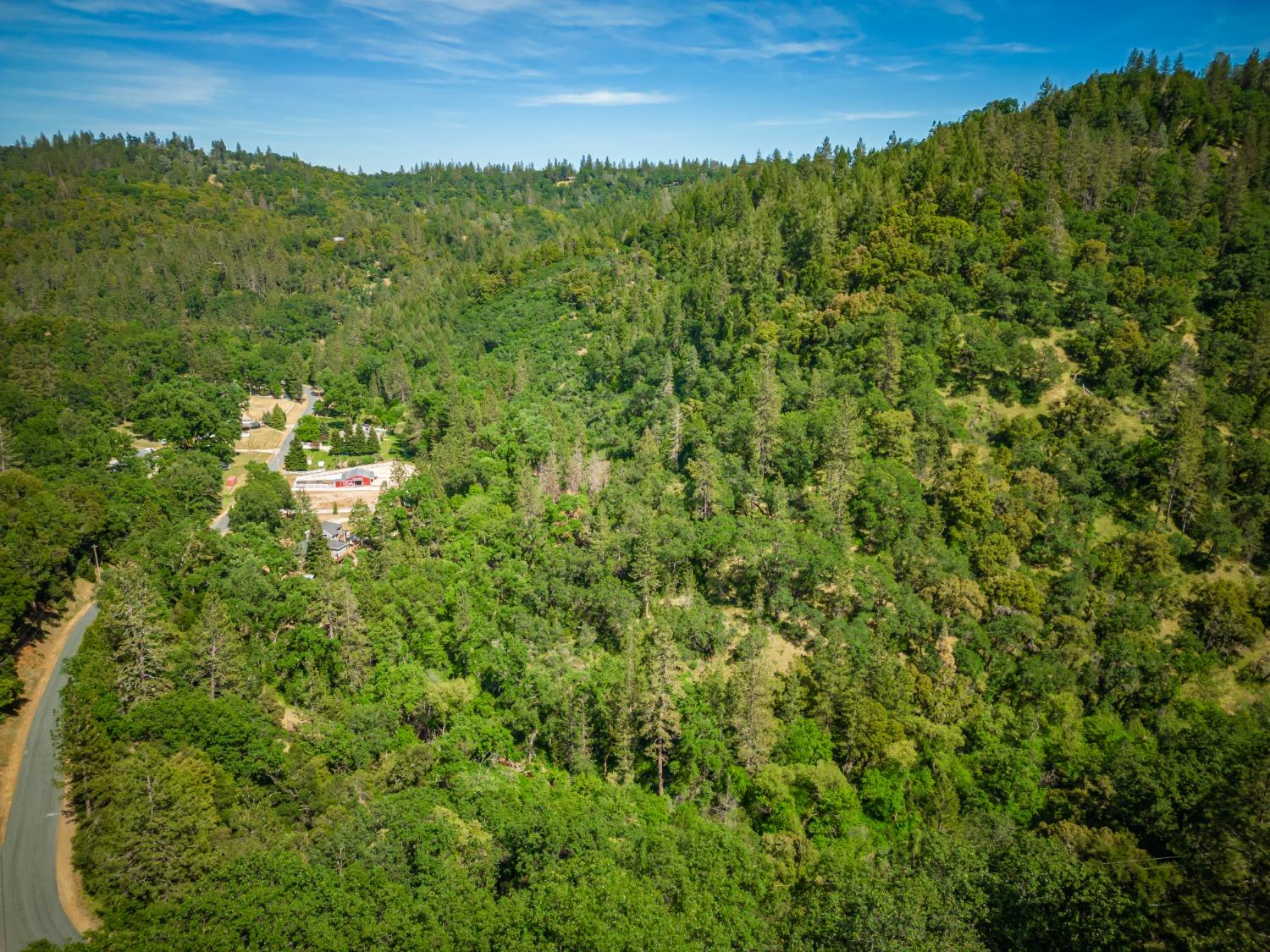 16111 Clover Valley Road Grass Valley, CA 95949 - Photo 18 of 71