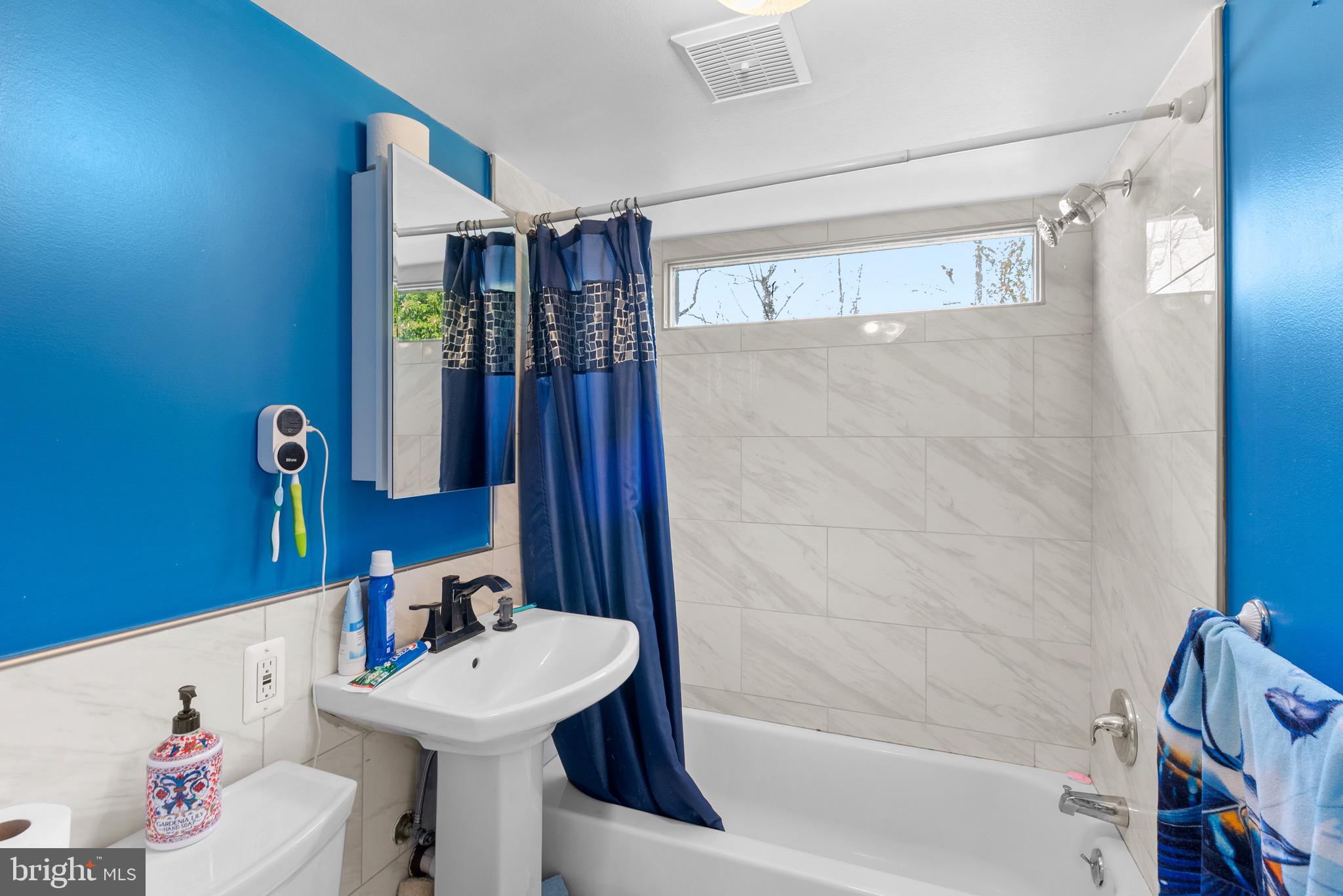 8600 Kentford Drive Springfield, VA 22152 - Photo 40 of 49