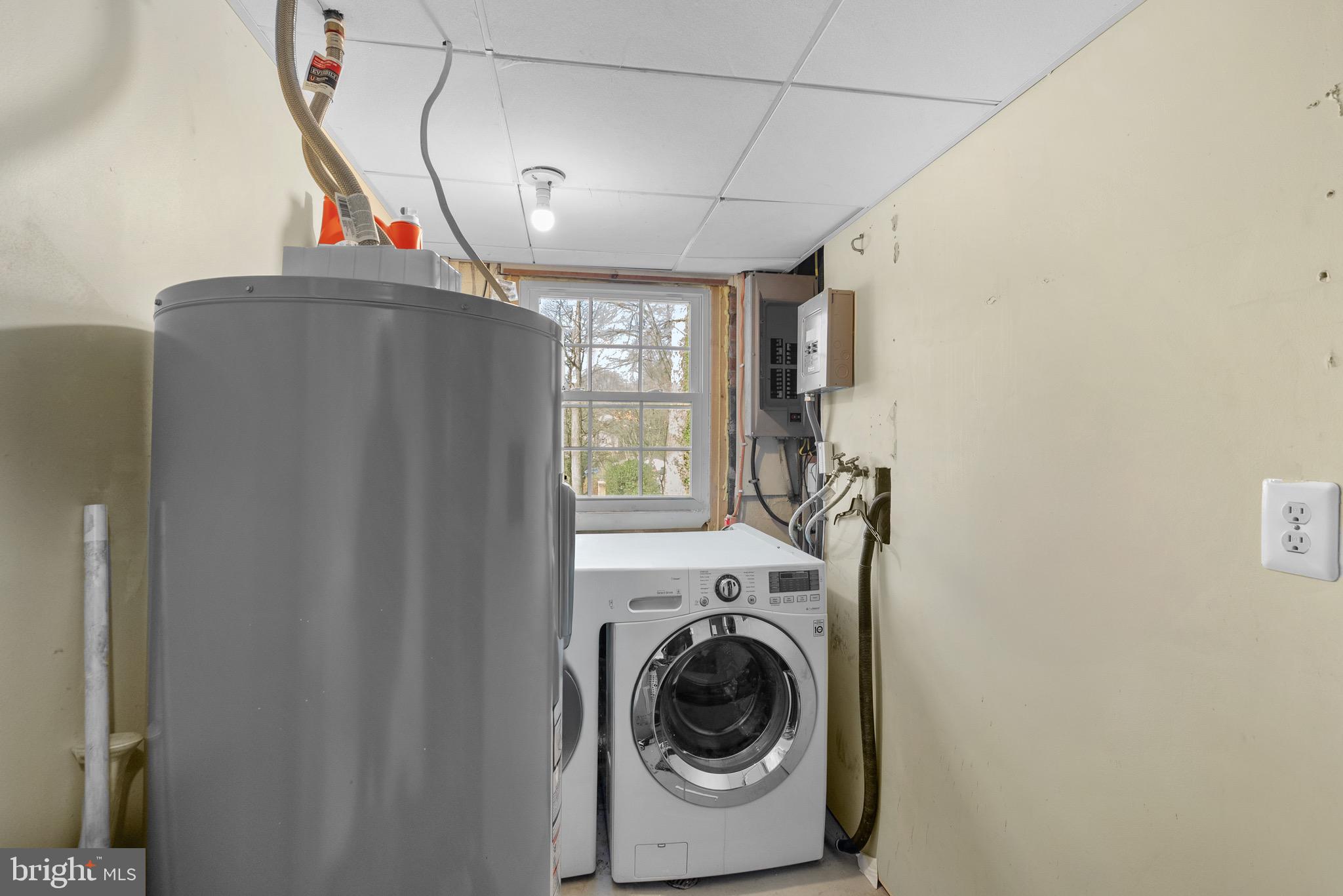 8600 Kentford Drive Springfield, VA 22152 - Photo 41 of 49