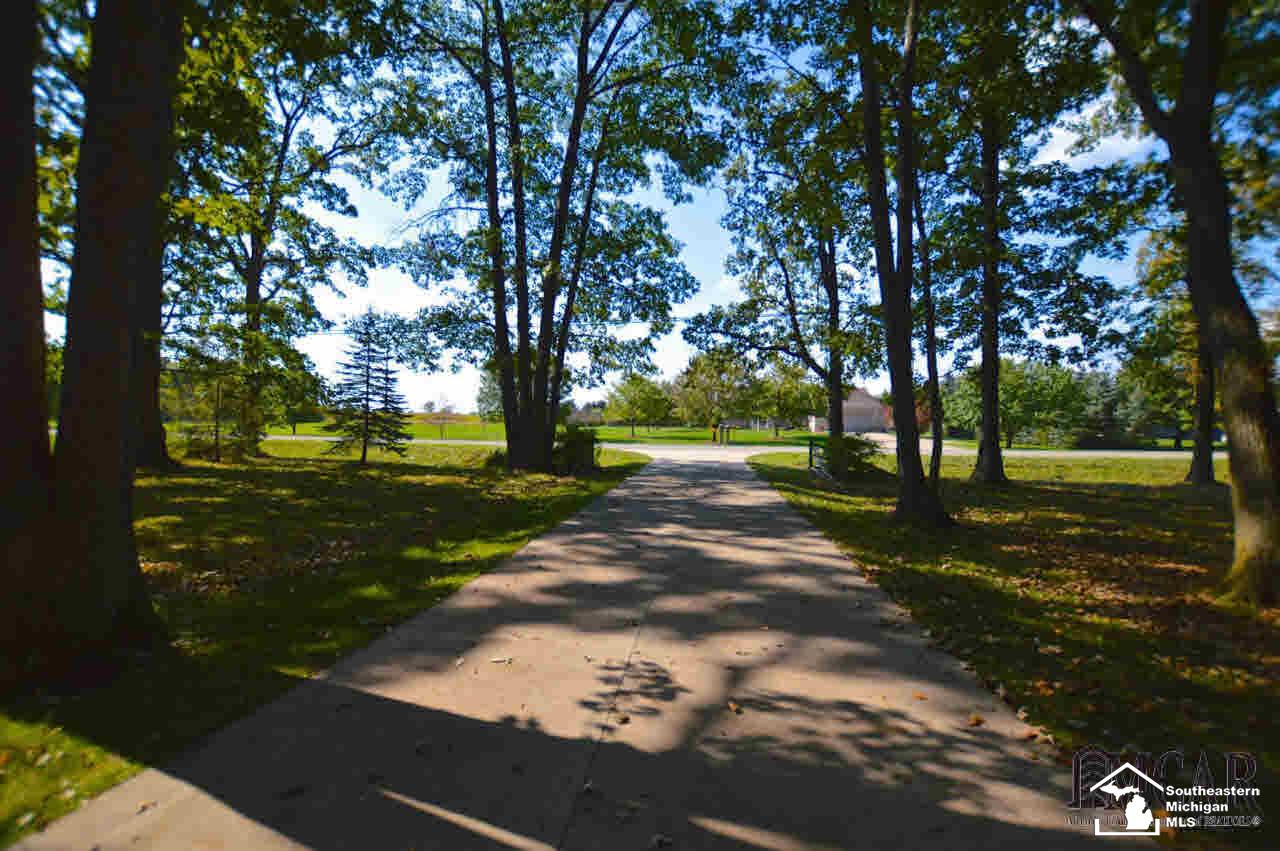 1472 Baldwin Road Monroe, MI 48162 - Photo 27 of 45 21373450-26.JPG