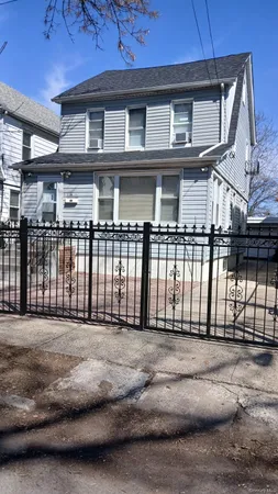 $890,000 | 116-33 198th Street | St. Albans