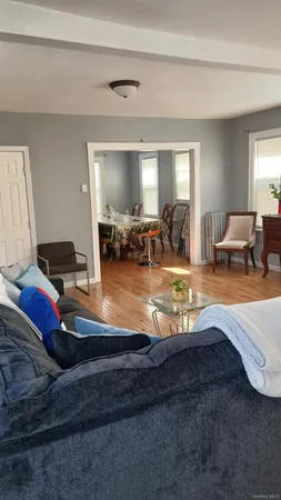 $890,000 | 116-33 198th Street | St. Albans