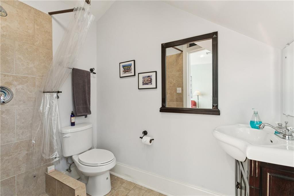 1024 Crete Street New Orleans, LA 70119 - Photo 9 of 18