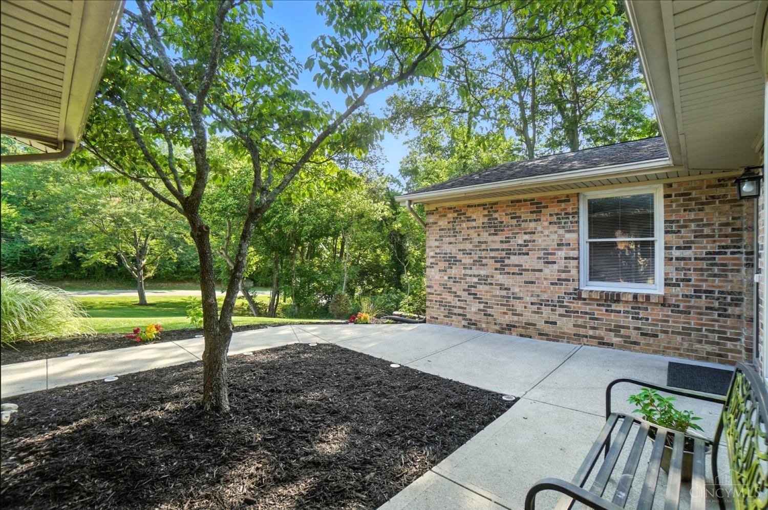 8131 Hopper Road Cincinnati, OH 45255 - Photo 5 of 43 Gallery Image 5