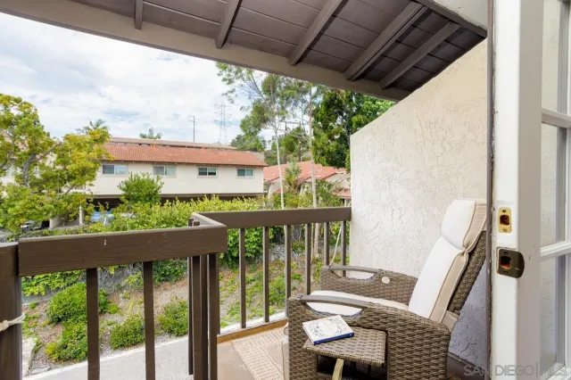 $799,000 | 2364 Altisma Way, Unit A, Carlsbad, CA 92009
