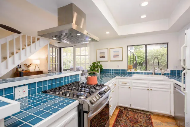 $799,000 | 2364 Altisma Way, Unit A, Carlsbad, CA 92009