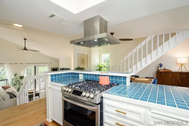 $799,000 | 2364 Altisma Way, Unit A, Carlsbad, CA 92009