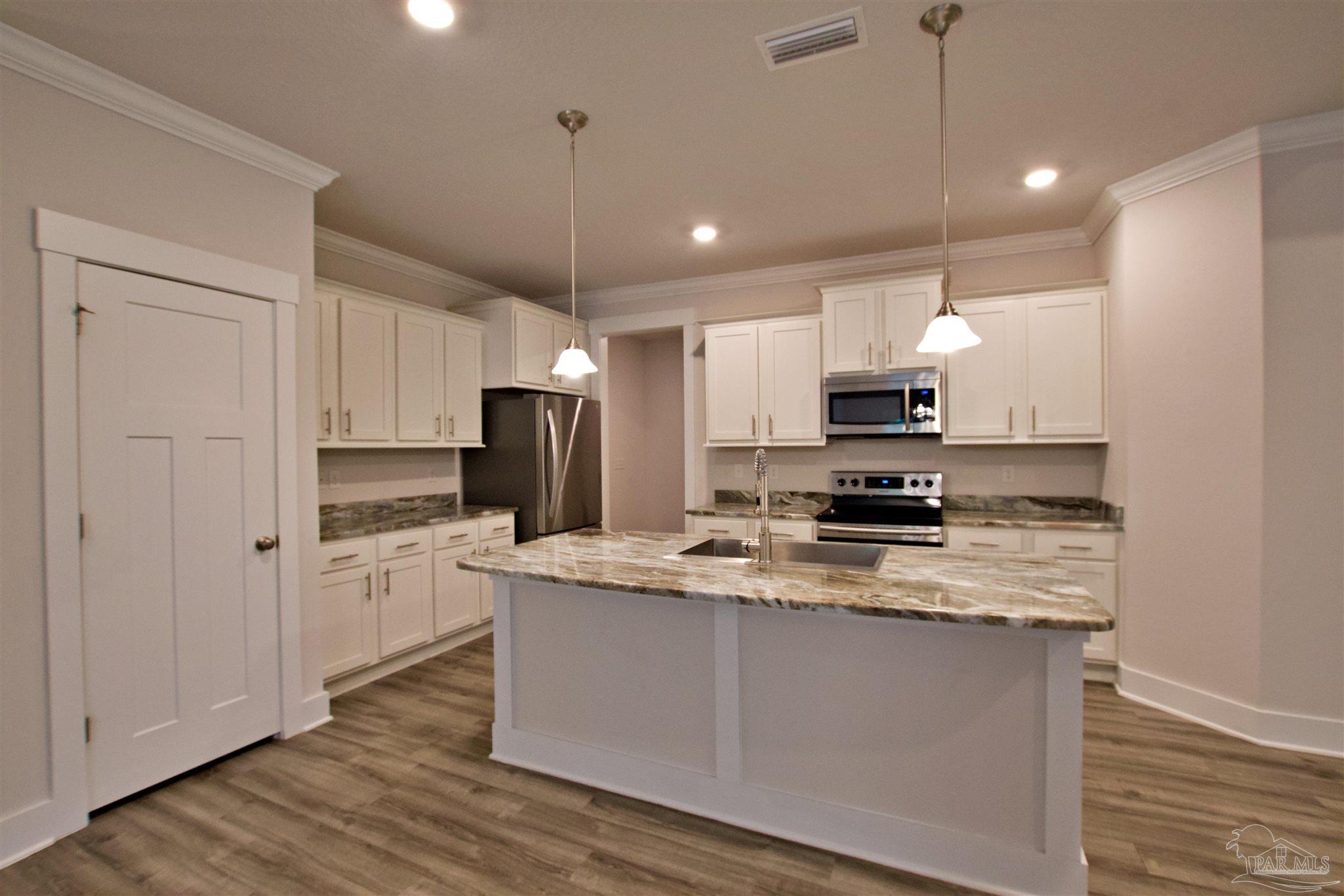4466 Jude Way Pace, FL 32571 - Photo 3 of 19