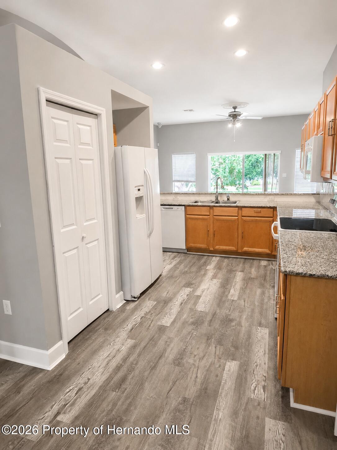 5259 Greystone Drive Spring Hill, FL 34609 - Photo 8 of 47