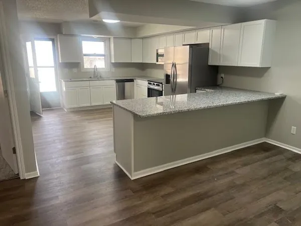 $1,400 | 315 Ryans Way, St. Joseph, MO 64506