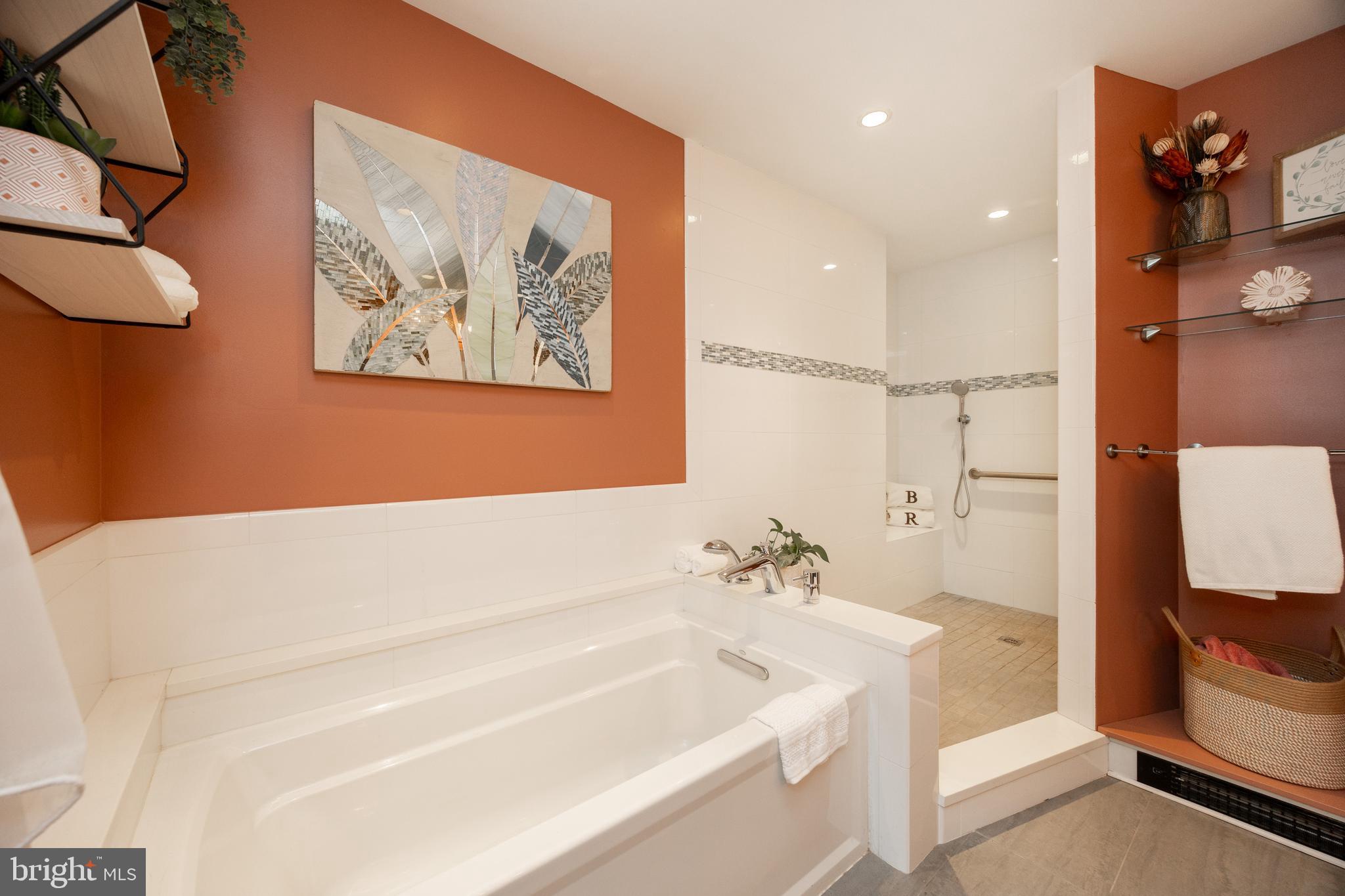 214 Brookside Road Norristown, PA 19403 - Photo 20 of 46 Soaking tub