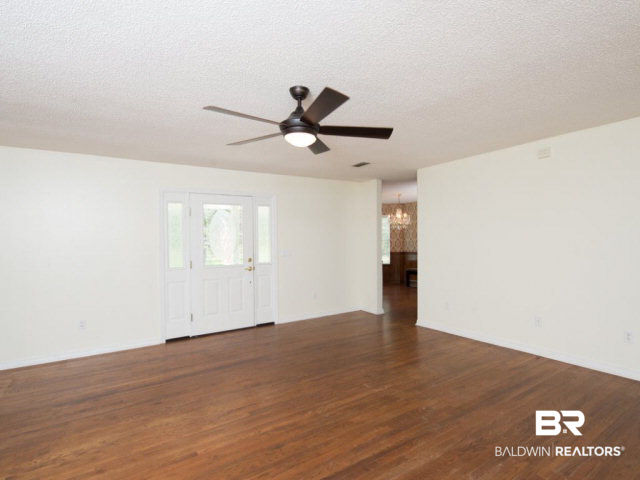 18700 East River Road South Silverhill, AL 36576 - Photo 11 of 32