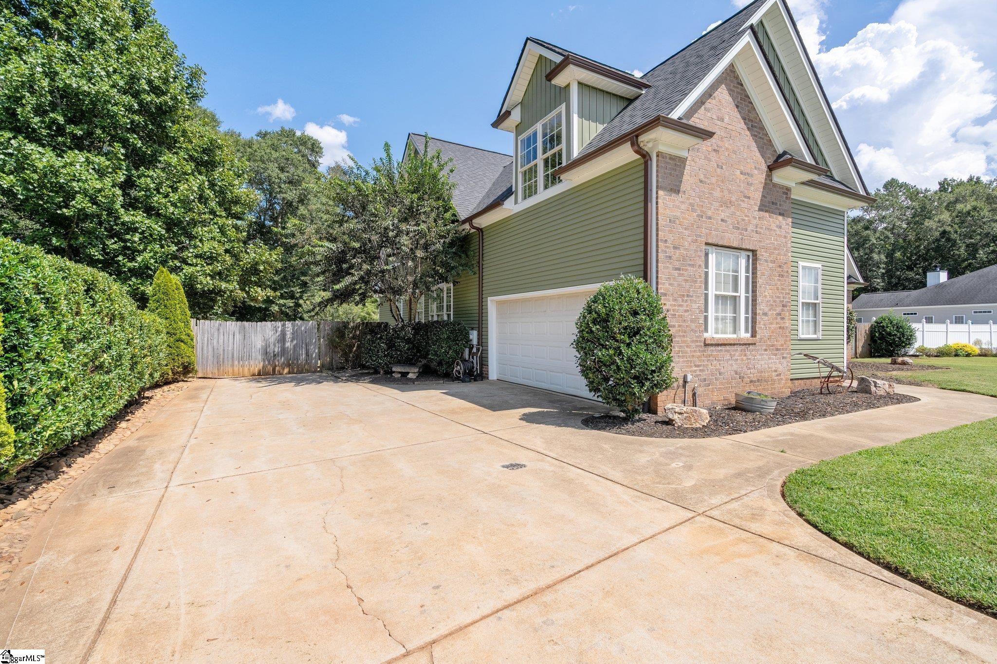 335 Parker Slatton Road Simpsonville, SC 29681 - Photo 23 of 36