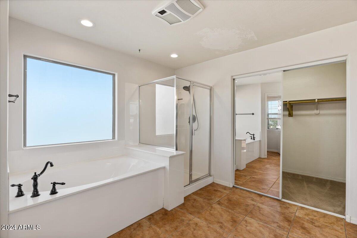 16758 West Rowel Road Surprise, AZ 85387 - Photo 33 of 59 34-Primary bathroom