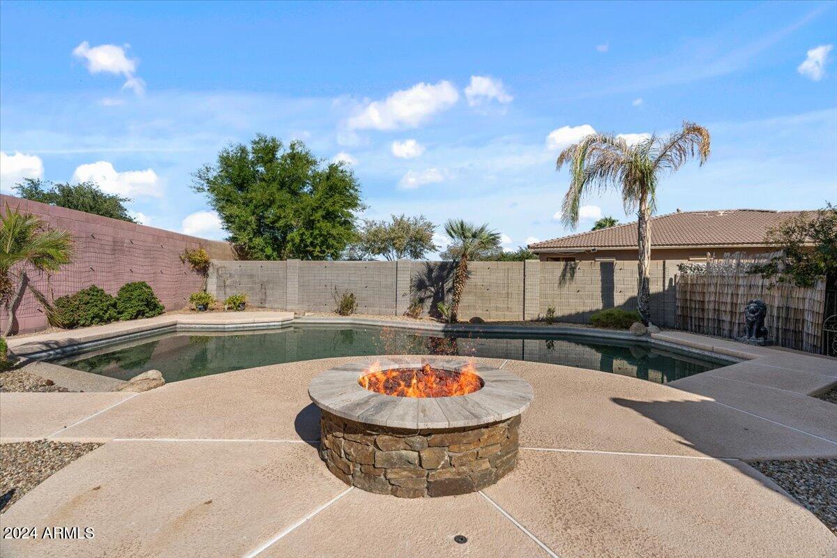 16758 West Rowel Road Surprise, AZ 85387 - Photo 50 of 59 51-Pool