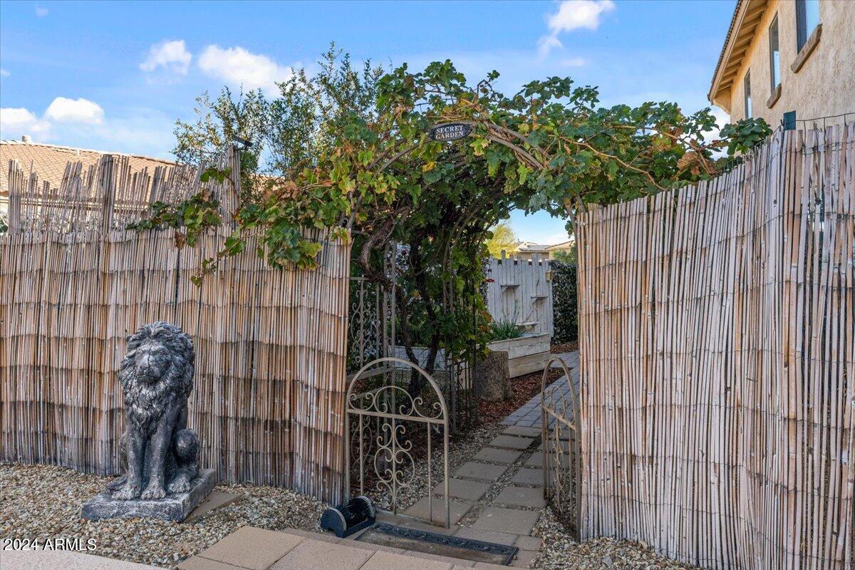 16758 West Rowel Road Surprise, AZ 85387 - Photo 54 of 59 55-Garden Area