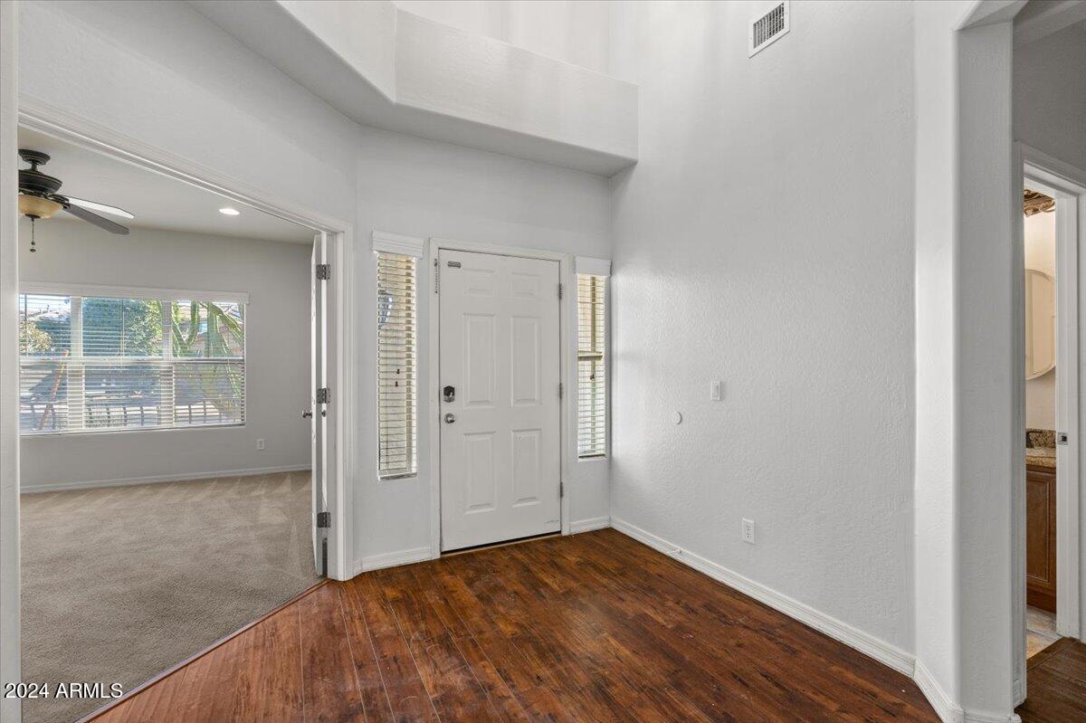 16758 West Rowel Road Surprise, AZ 85387 - Photo 7 of 59 07-Entry