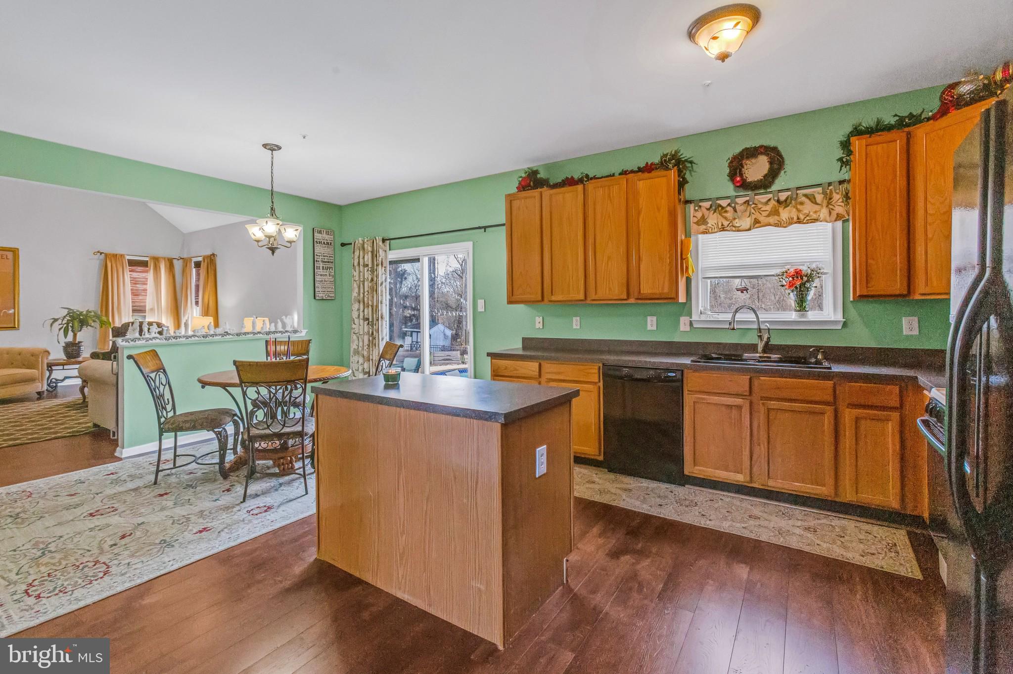 609 Sylvania Road Exton, PA 19341 - Photo 34 of 62 Kitchen