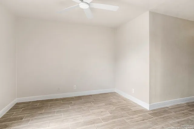 $1,675 | 5224 East Rolling Ridge Drive, San Antonio, TX 78228