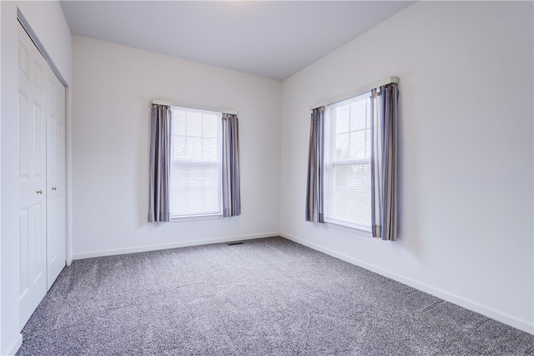 15 Jenna Way Henrietta, NY 14623 - Photo 22 of 33 Beddroom #2