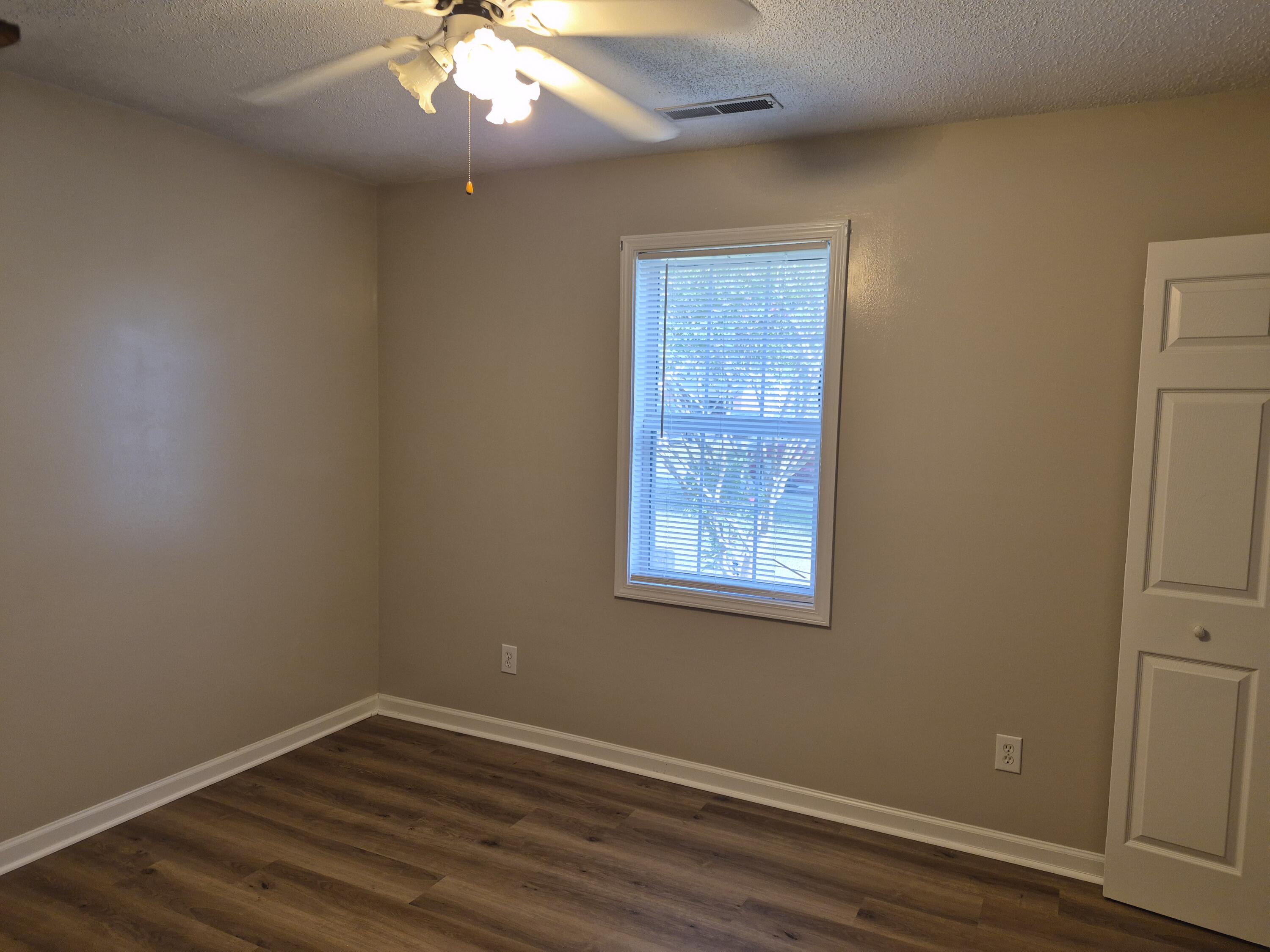 5210 Ridge Street Dalzell, SC 29040 - Photo 22 of 37 r24