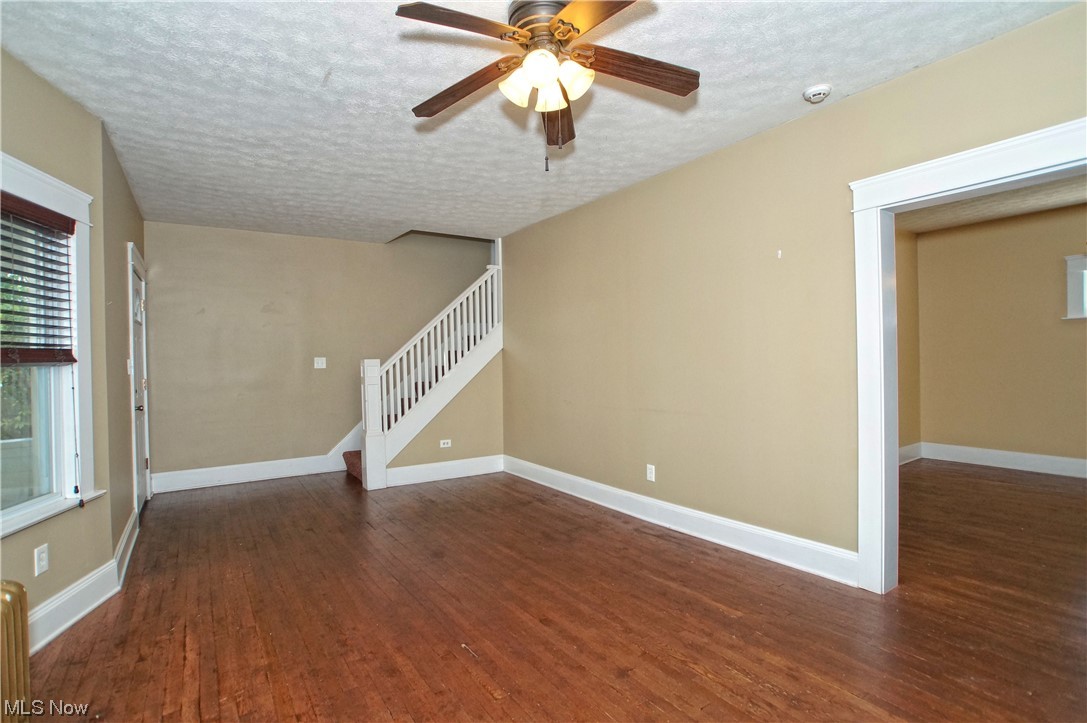 3050 Edgehill Road Cleveland, OH 44118 - Photo 3 of 28 Gallery Image 3