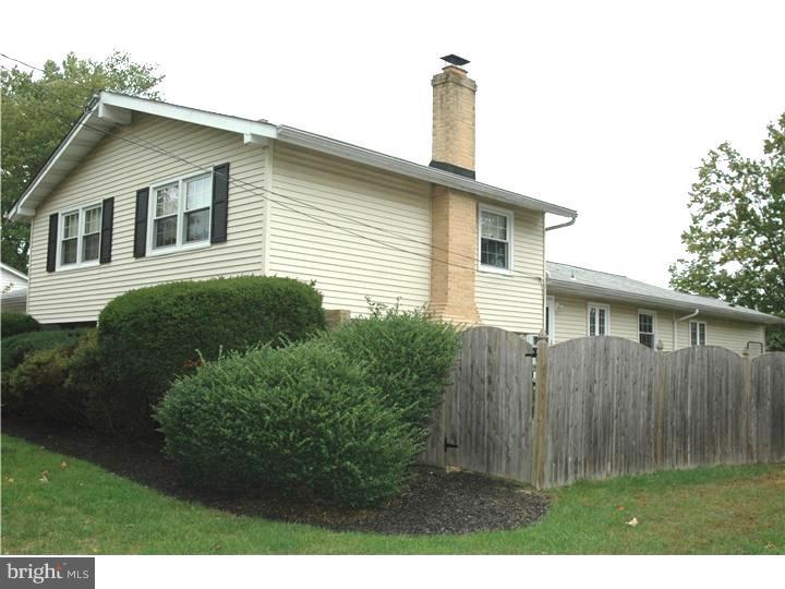 2402 Nassau Road Cinnaminson, NJ 08077 - Photo 2 of 21 Side Yard