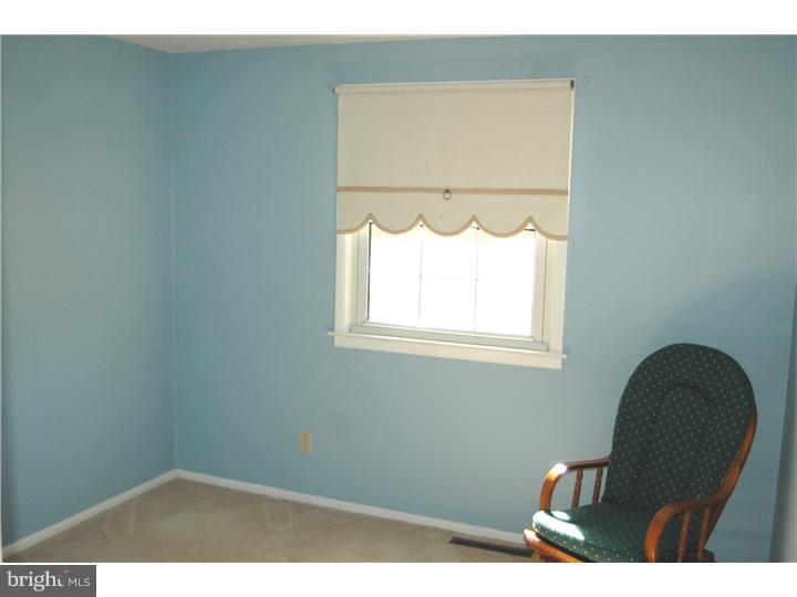 2402 Nassau Road Cinnaminson, NJ 08077 - Photo 15 of 21 Bedroom 2