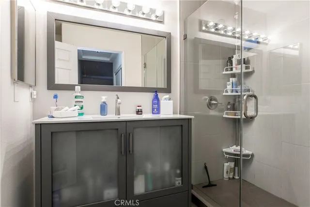 $609,000 | 18347 Saticoy Street, Unit 17, Reseda, CA 91335