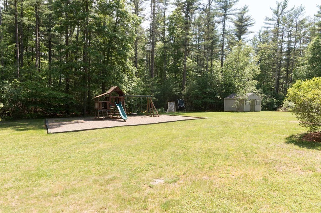 16 Rebecca Road Freetown, MA 02702 - Photo 5 of 30