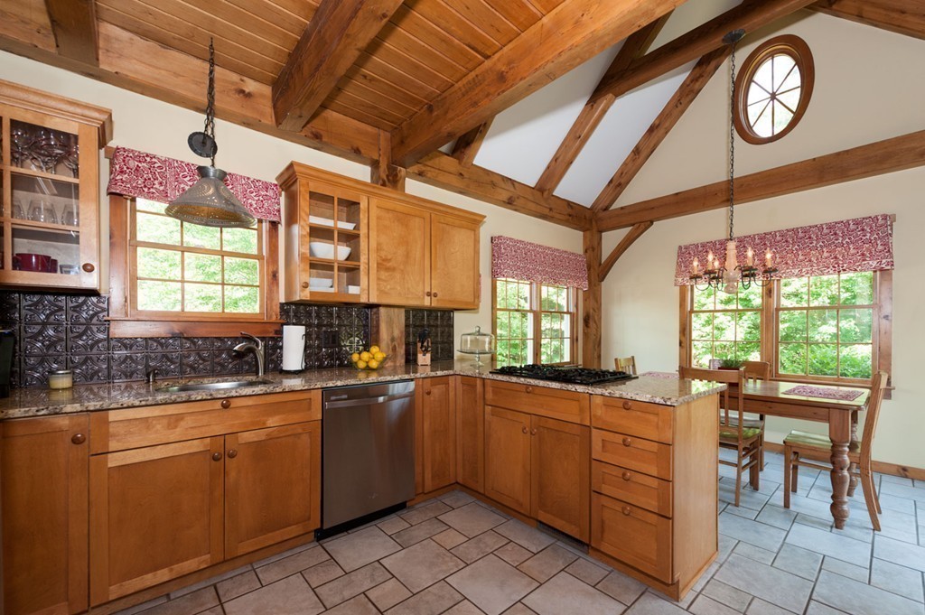 16 Rebecca Road Freetown, MA 02702 - Photo 9 of 30