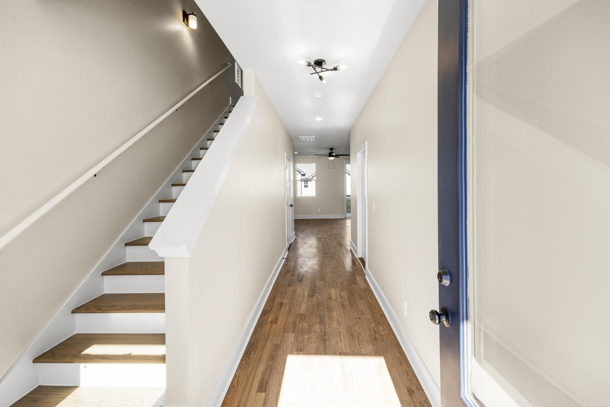 447 Sand Hill Road, Unit 4 La Vergne, TN 37086 - Photo 19 of 27 a view of entryway